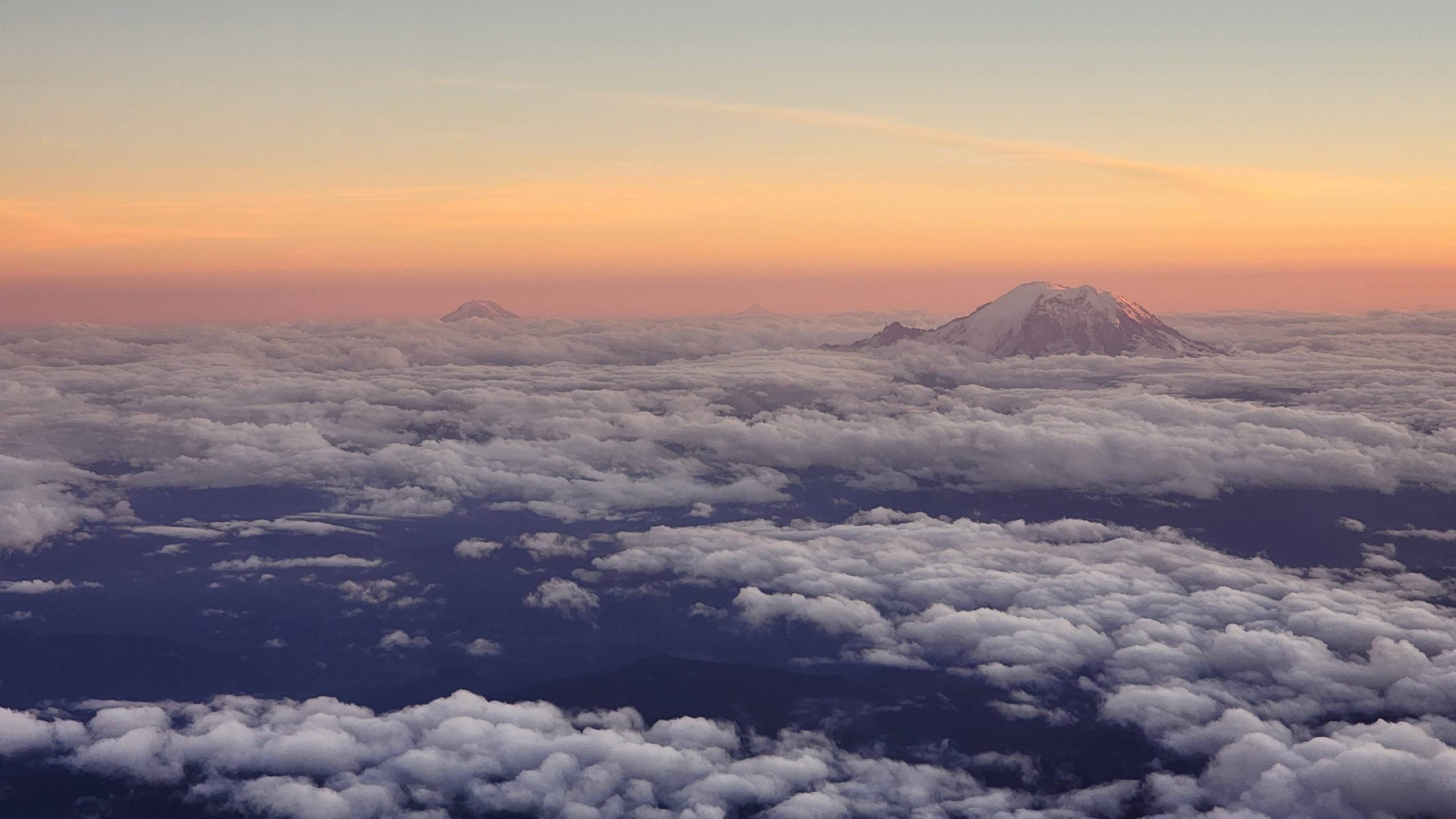 Mount Rainier Above the clouds